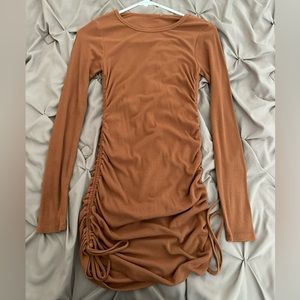brown/ tan long sleeve dress